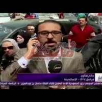 Embedded thumbnail for تحيا مصر يسلم&amp;quot;فتاة العربة&amp;quot;سيارة لمزاولة عملها..نعم وأبدا تحيا مصر